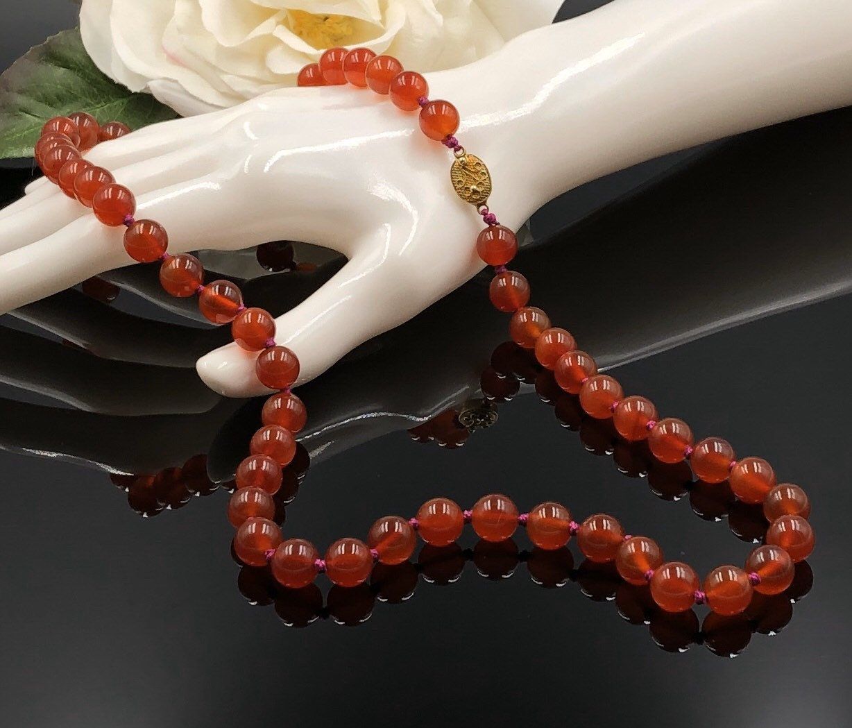 Vintage deals carnelian necklace